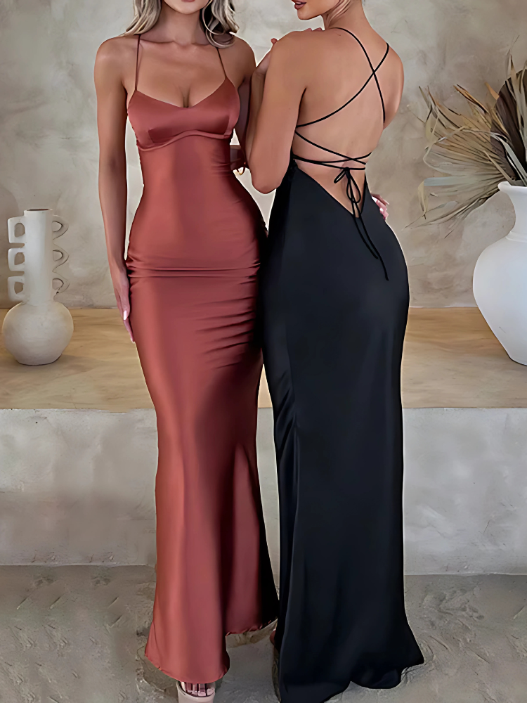 Sensual satin dress with thin straps