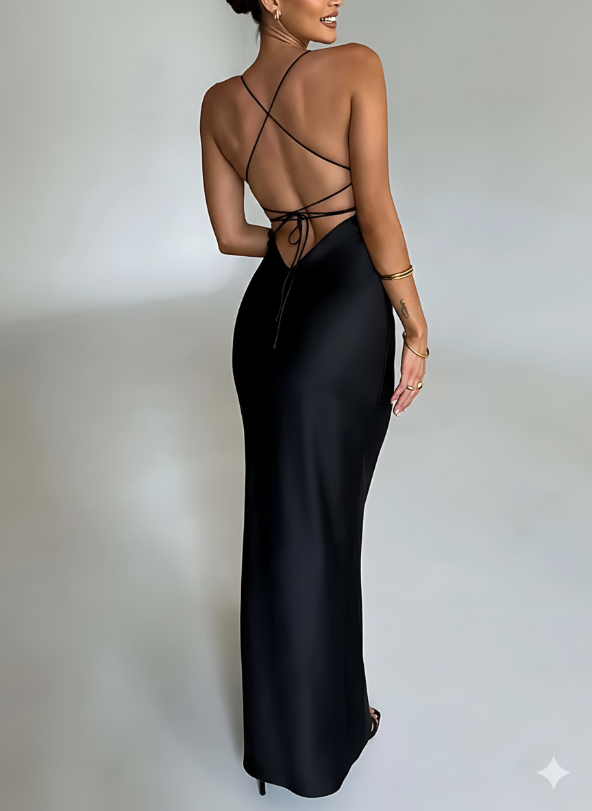 Sensual satin dress with thin straps