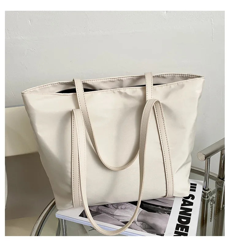 Aurélie Classic Oxford Shoulder Tote