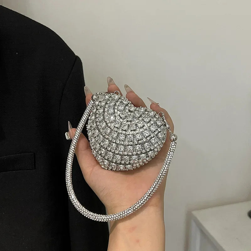 Amélie Crystal Heart Clutch