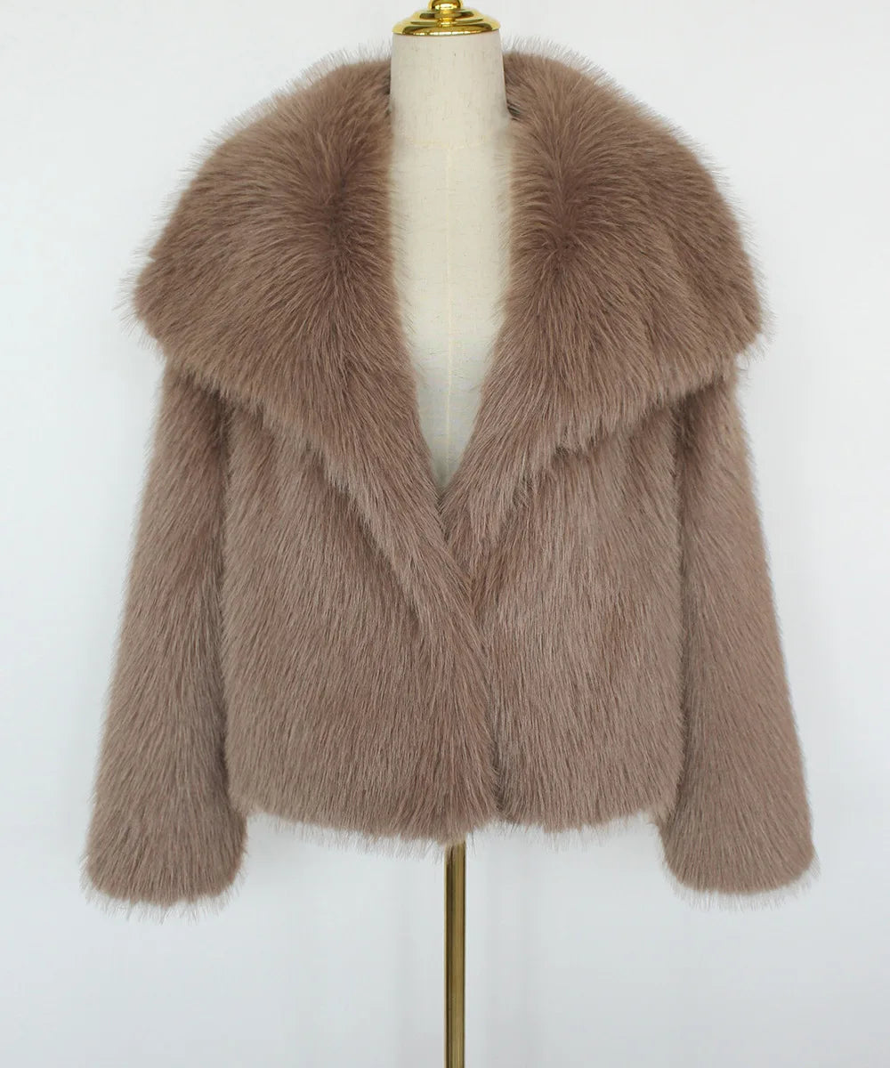Aurélie Royal Winter Plush Coat